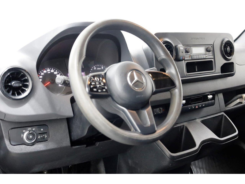 41441044-mercedes-benz-sprinter-12