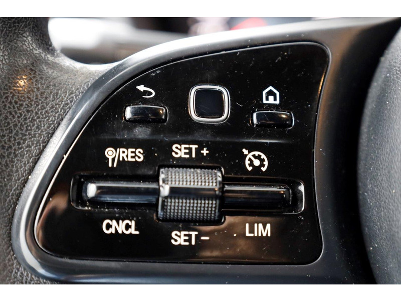 41441044-mercedes-benz-sprinter-13