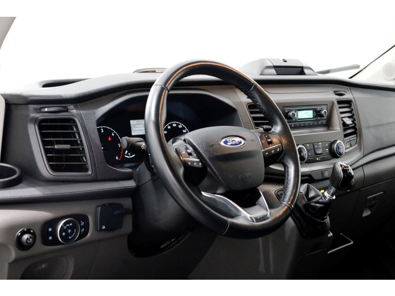 41844551-ford-transit-12