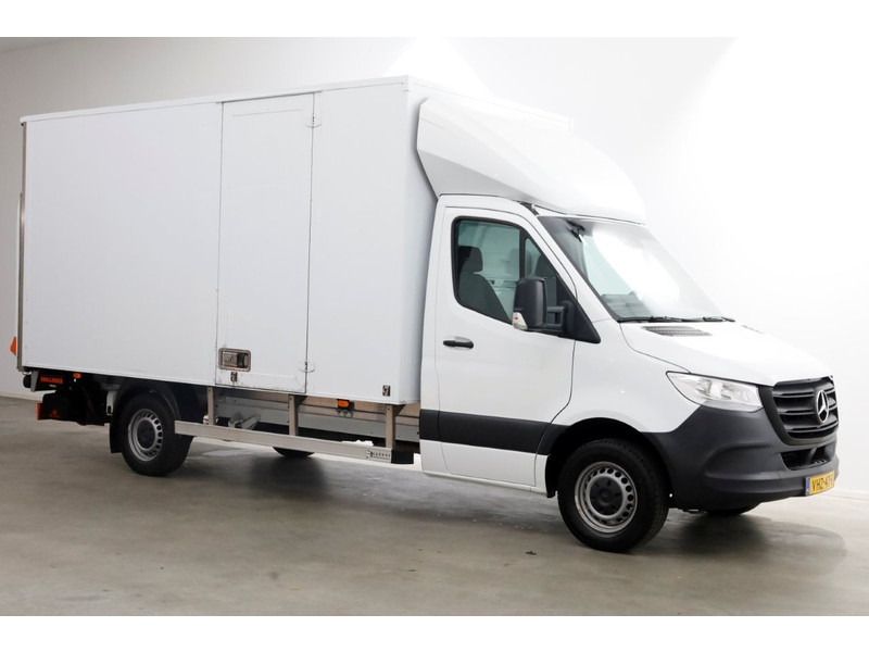 42254855-mercedes-benz-sprinter-11