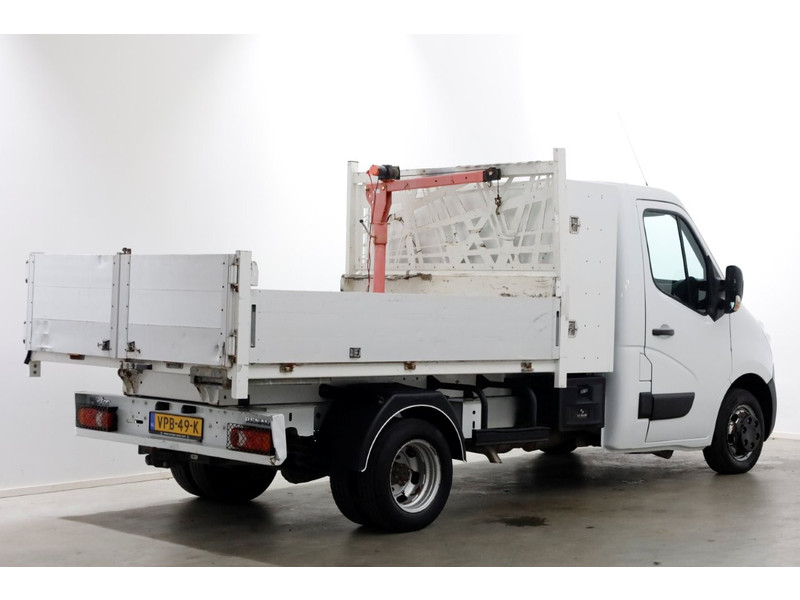 42573361-renault-master-2