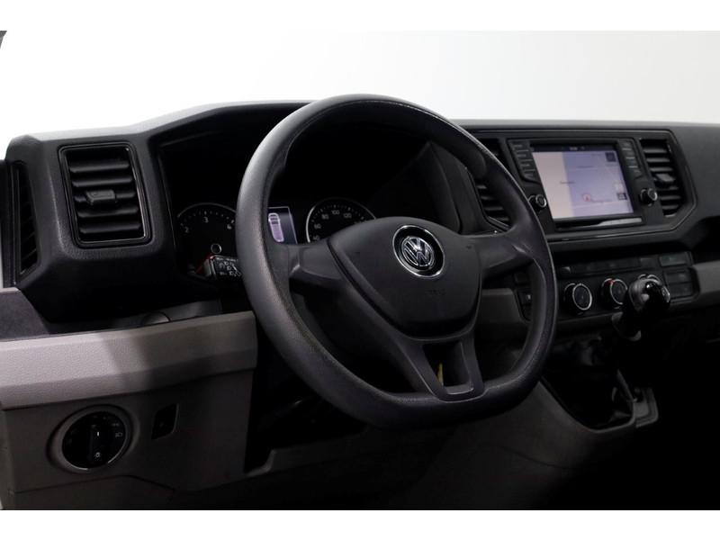 42595811-volkswagen-crafter-12