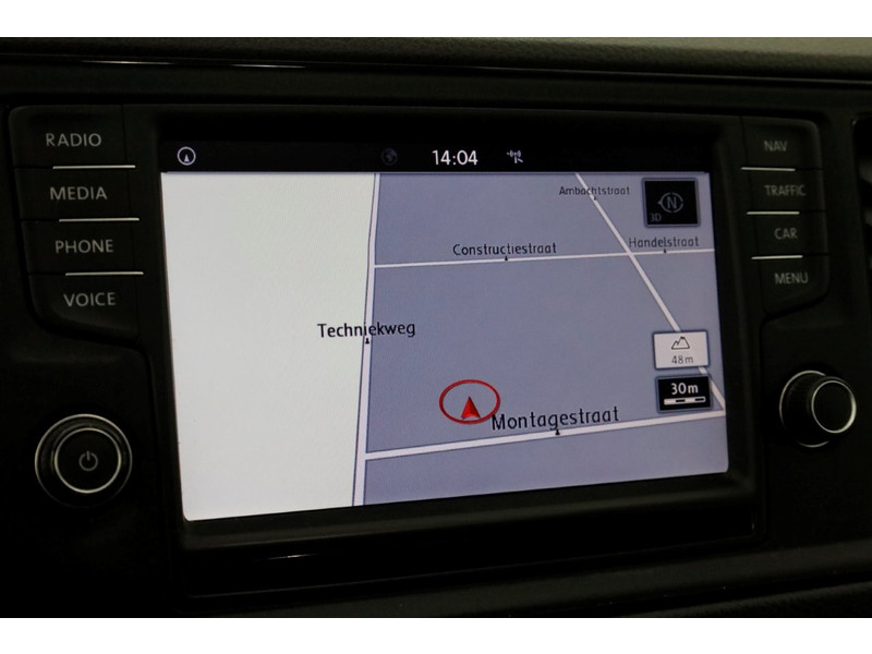 42595811-volkswagen-crafter-13