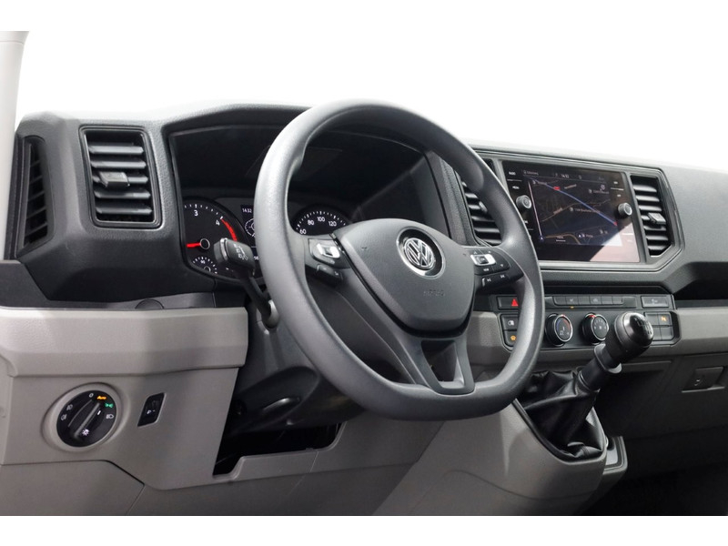 42991848-volkswagen-crafter-12