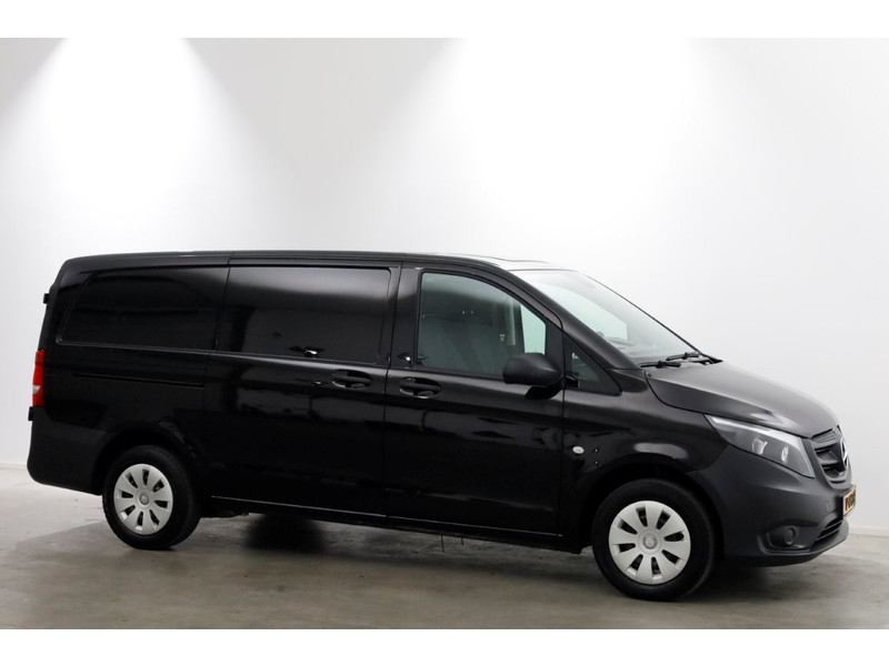43043352-mercedes-benz-vito-10