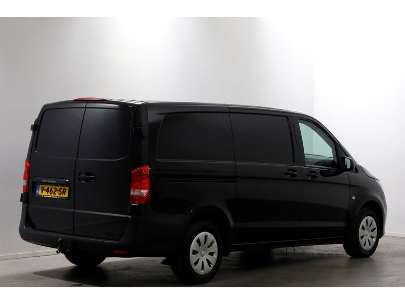 43043352-mercedes-benz-vito-2