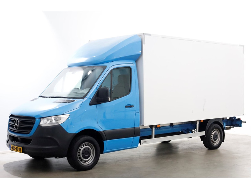 43062189-mercedes-benz-sprinter-8