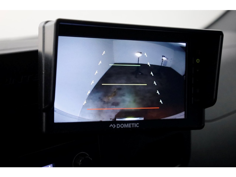 43227254-mercedes-benz-sprinter-13