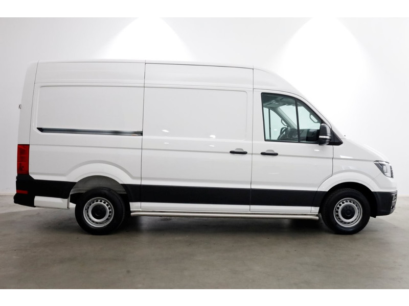 43617418-volkswagen-crafter-6