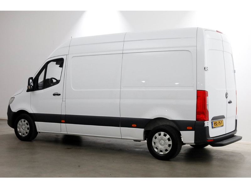 43671978-mercedes-benz-sprinter-9