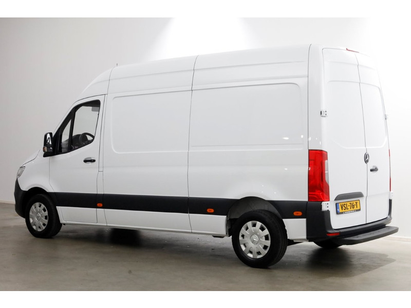 43890131-mercedes-benz-sprinter-9