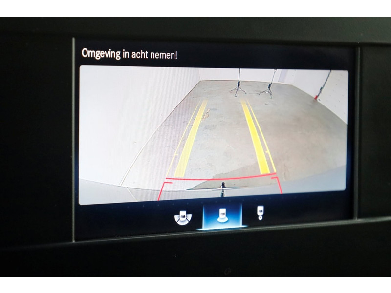 44201850-mercedes-benz-sprinter-15