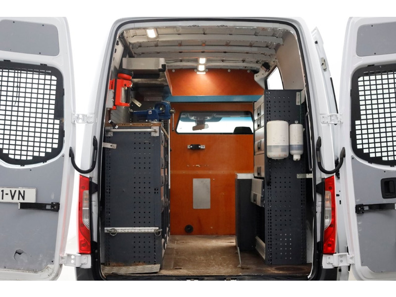 44483133-mercedes-benz-sprinter-3