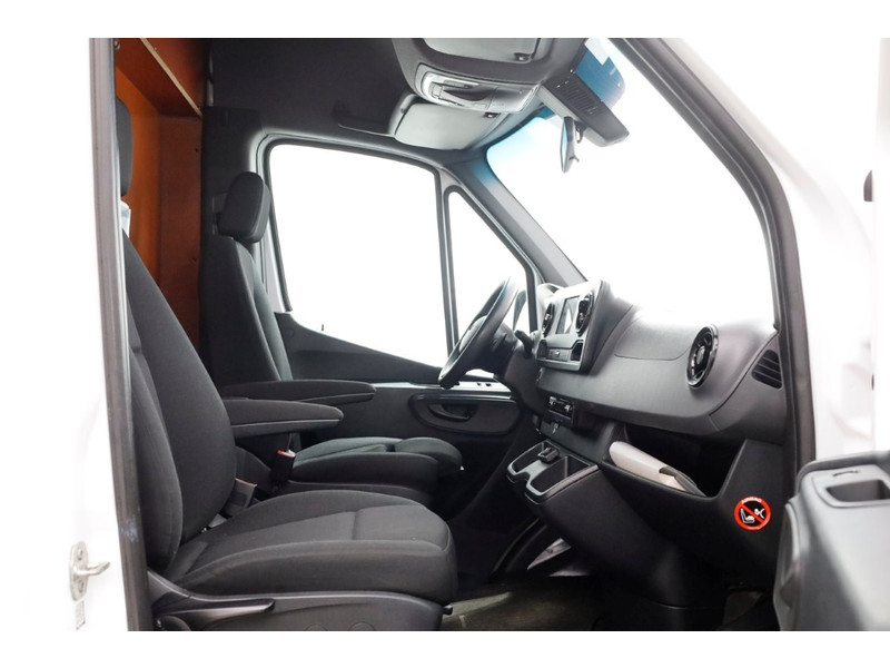 44483133-mercedes-benz-sprinter-5