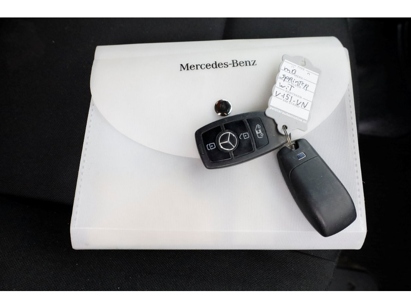 44483133-mercedes-benz-sprinter-6