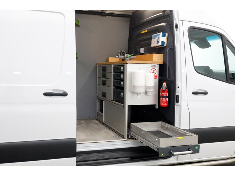 44483291-mercedes-benz-sprinter-12