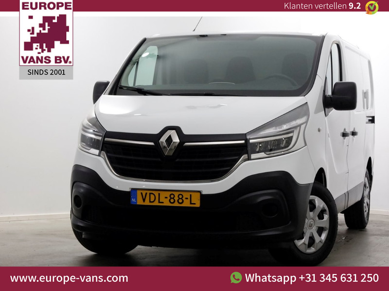 44486143-renault-trafic-1