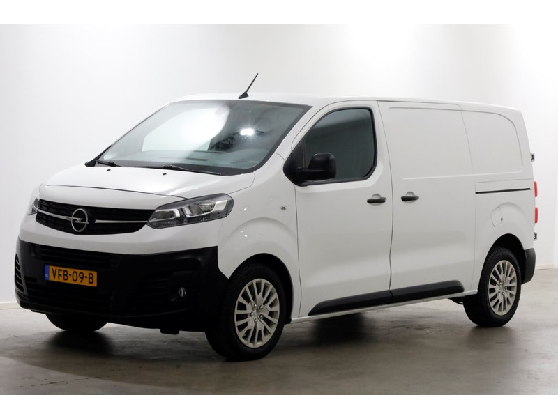 44574794-opel-vivaro-11
