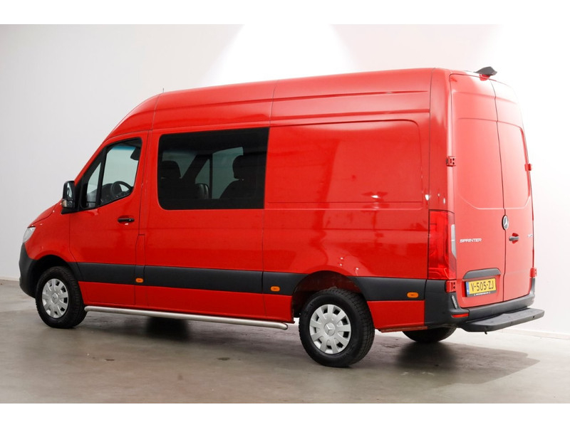 44733005-mercedes-benz-sprinter-11