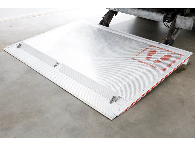 44998280-renault-master-12