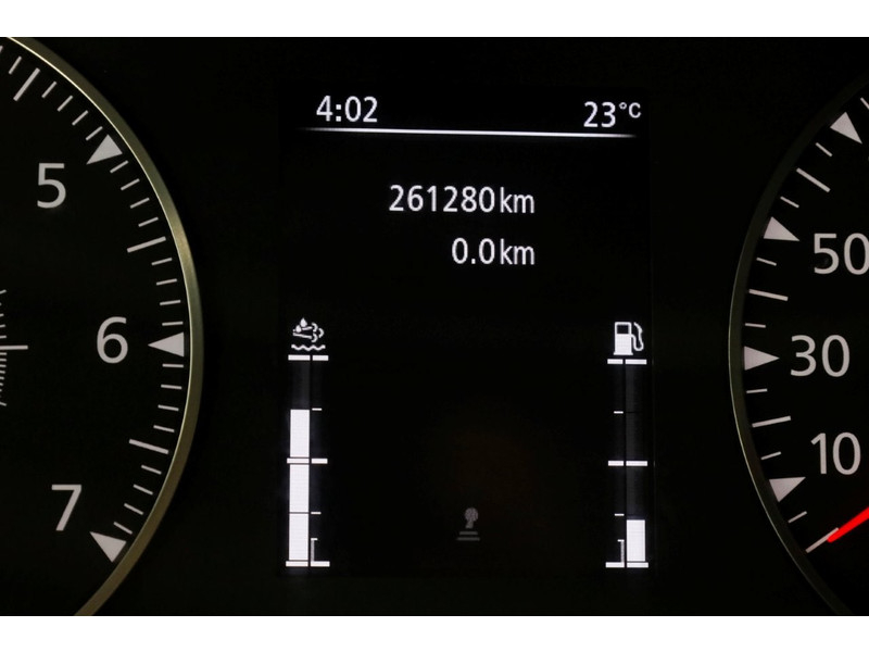 44998280-renault-master-17