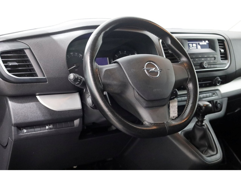 45436321-opel-vivaro-14