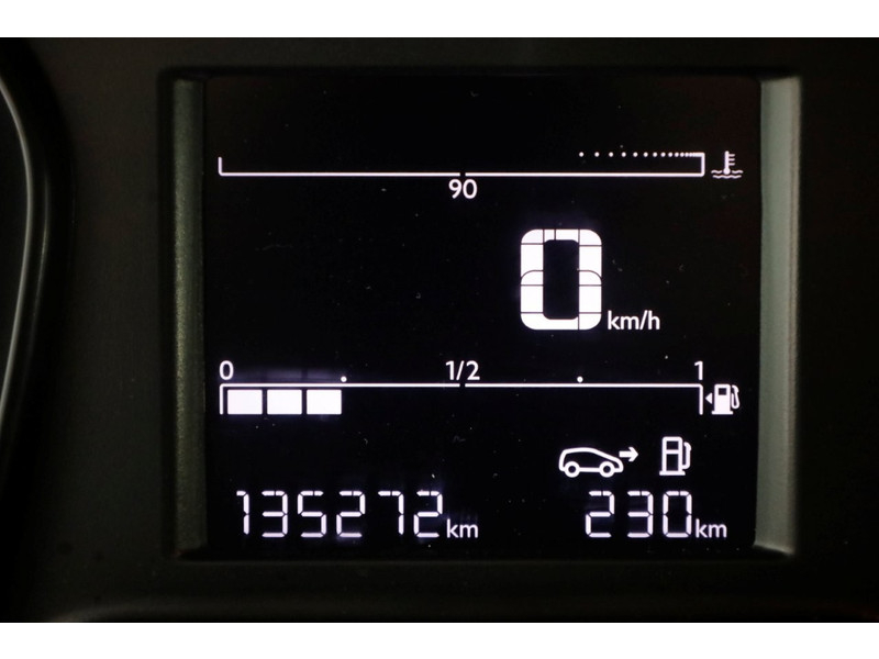 45436321-opel-vivaro-15