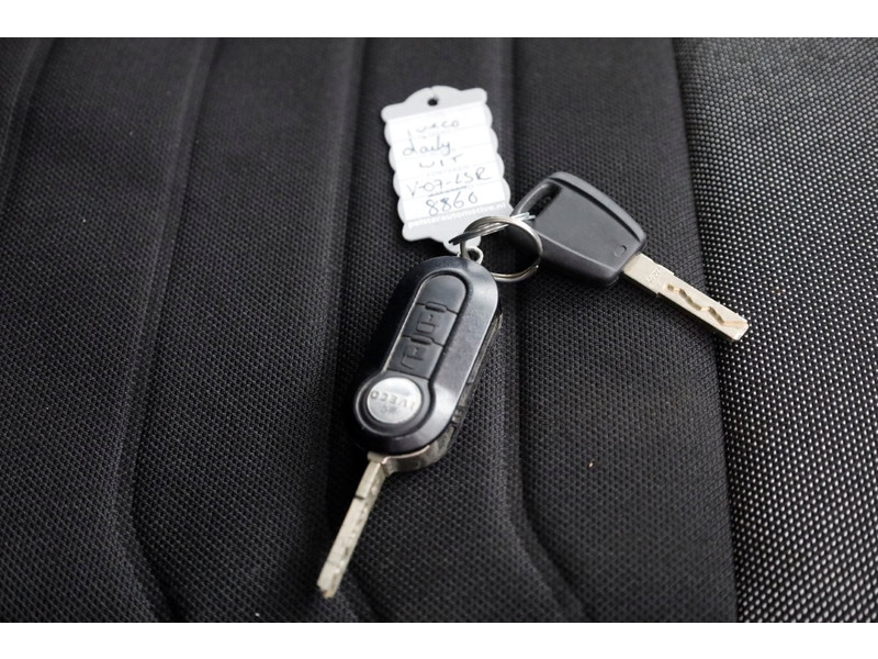 45611756-iveco-daily-8