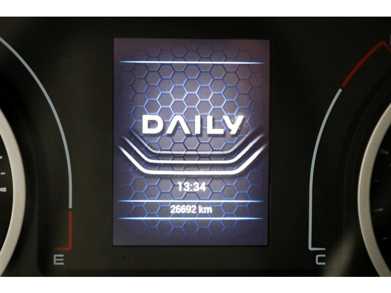 45737860-iveco-daily-21