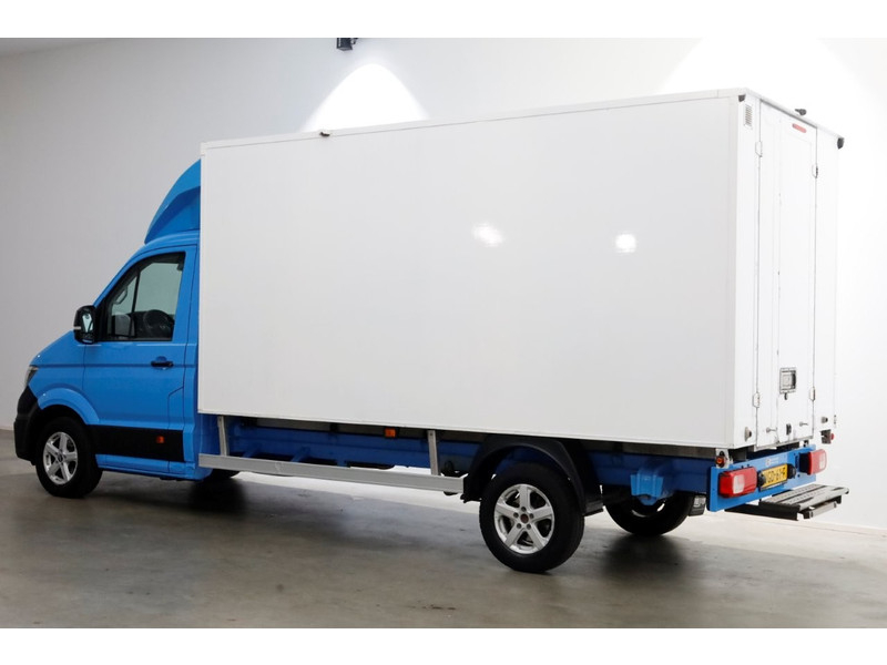 45796800-volkswagen-crafter-9