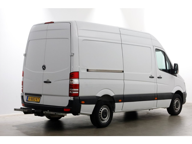 45835366-mercedes-benz-sprinter-2