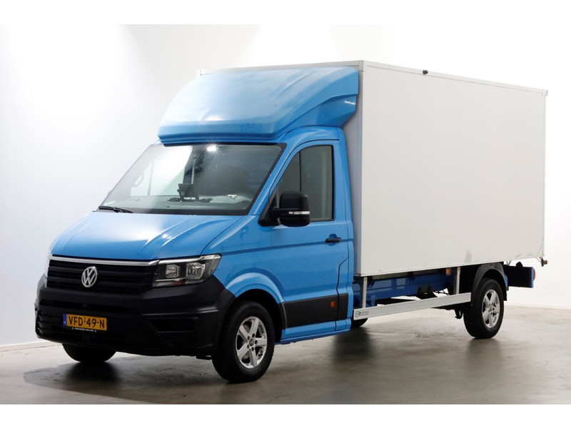 45876937-volkswagen-crafter-8