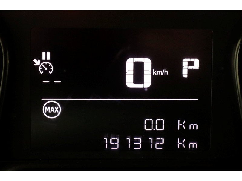 45907452-opel-vivaro-26