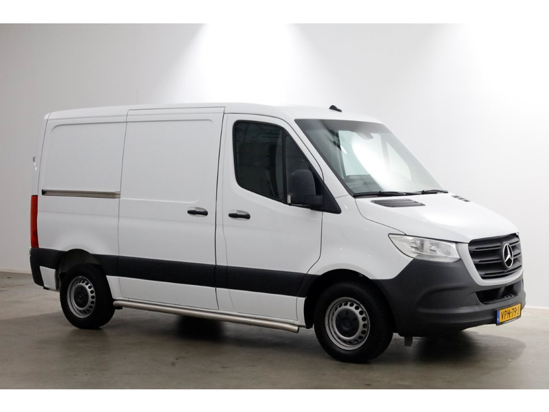45918121-mercedes-benz-sprinter-10