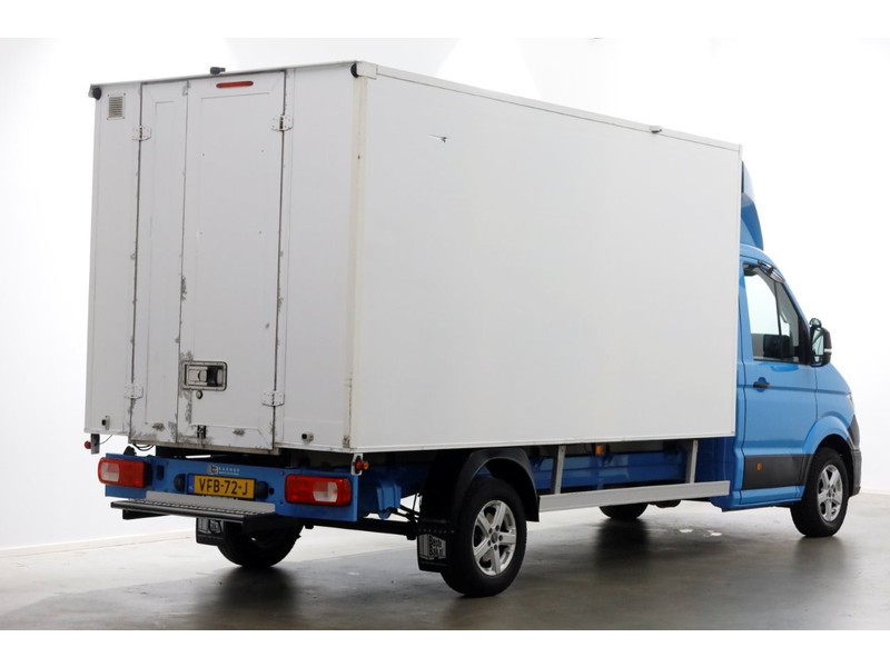 46068554-volkswagen-crafter-2