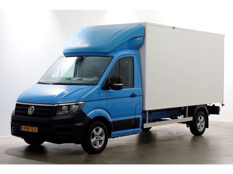 46068554-volkswagen-crafter-8