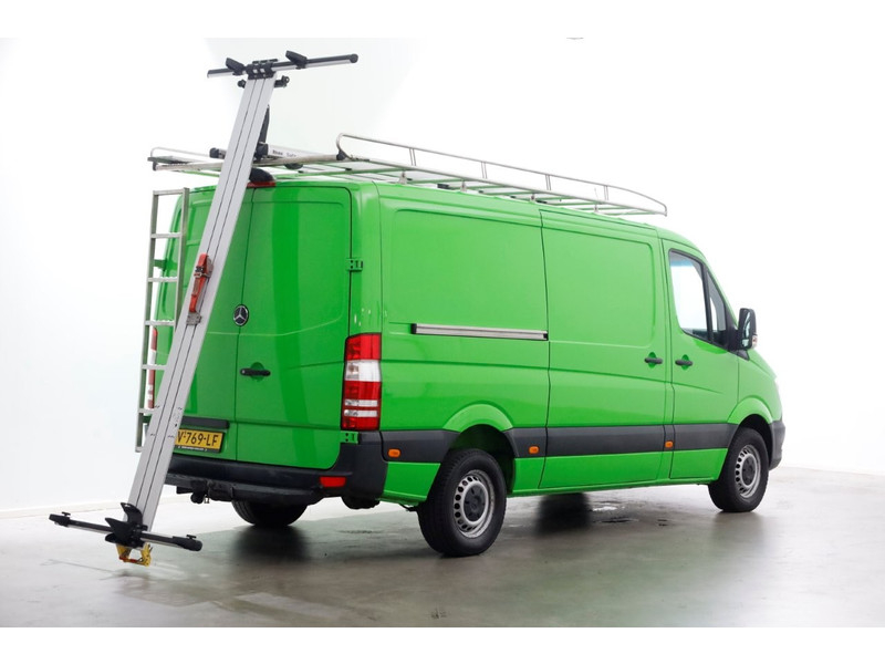 46145581-mercedes-benz-sprinter-12