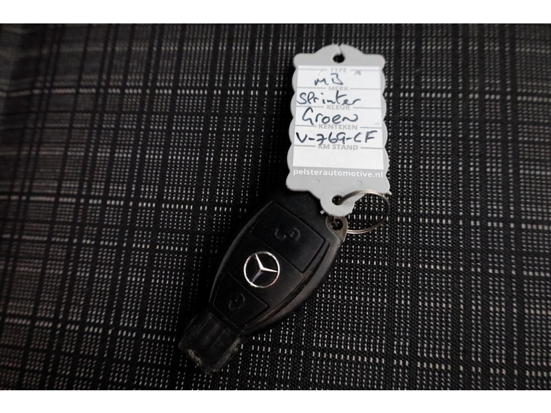 46145581-mercedes-benz-sprinter-6