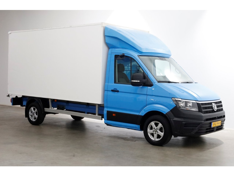 46197828-volkswagen-crafter-10