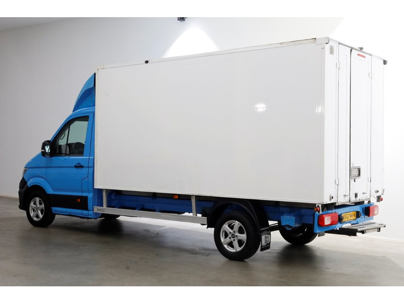 46197828-volkswagen-crafter-9