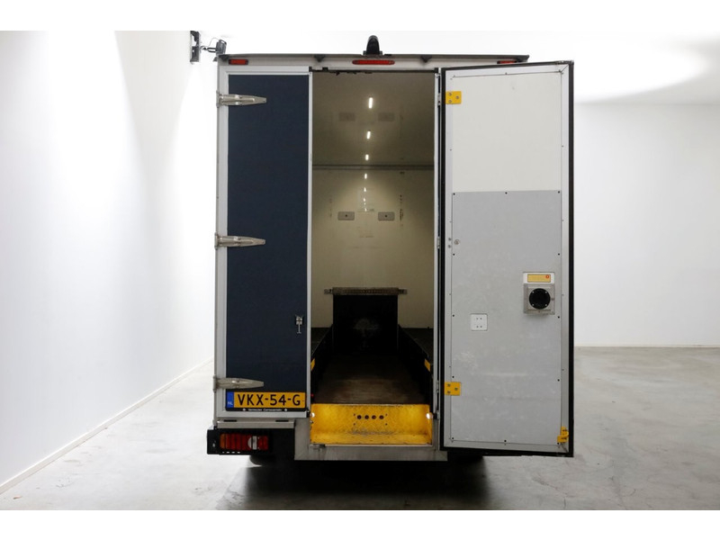 46229333-renault-master-11