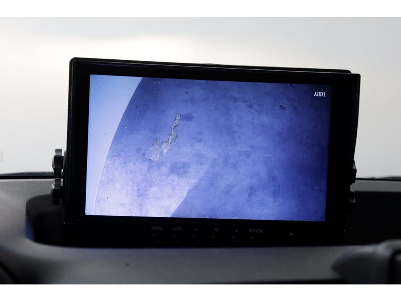 46229333-renault-master-15