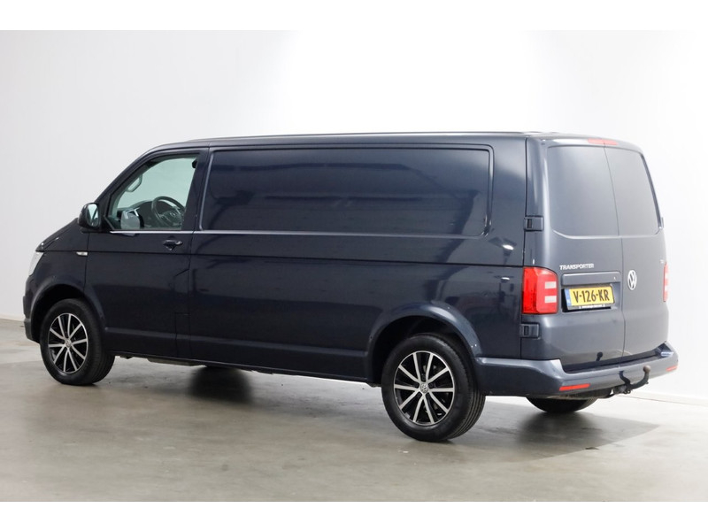 46302144-volkswagen-transporter-9