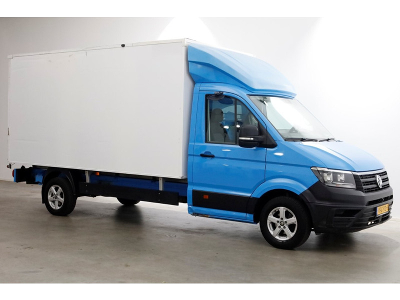 46309821-volkswagen-crafter-10