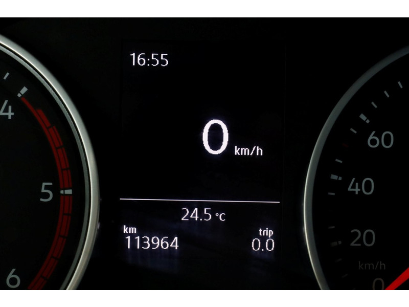 46368037-volkswagen-crafter-14