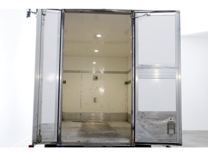 46368037-volkswagen-crafter-5