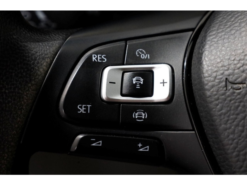 46454662-volkswagen-crafter-17