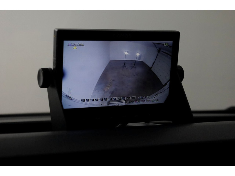 46603254-volkswagen-crafter-13