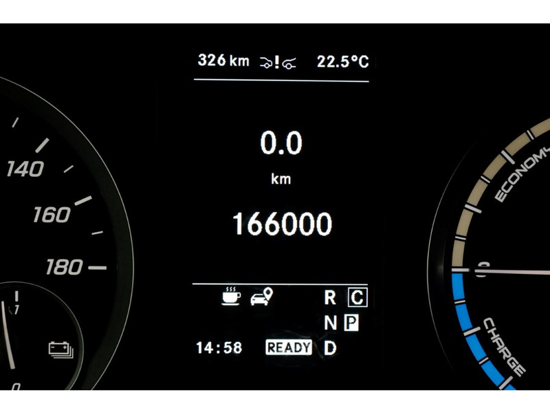 46629923-mercedes-benz-evito-16