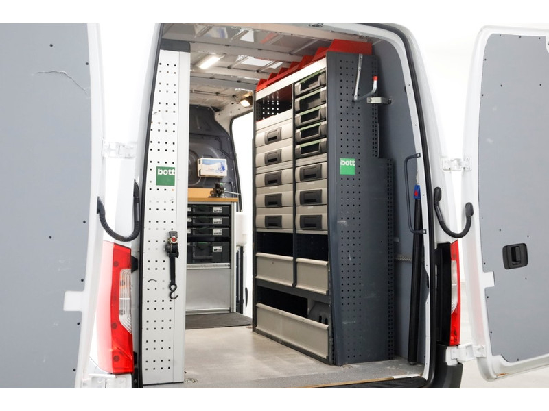 46883116-mercedes-benz-sprinter-11